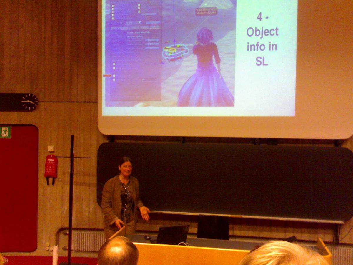 Sheila Webber talking about Second Life